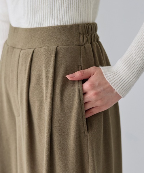 alotta（アロッタ）の「なめらか起毛ガウチョパンツ　レギュラー（その他パンツ・レディース・モカ/ボルドー/ブラック/チャコール・LL/M/L）」の16枚目の写真