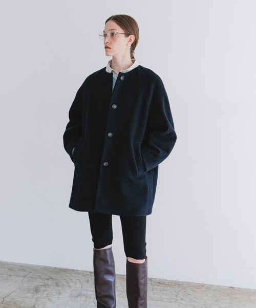 URBAN RESEARCH(アーバンリサーチ)の「スーパー100ウールモッサノーカラーコート(その他アウター・レディース・ブラウン系その他/ネイビー・36/38)」の4枚目の写真