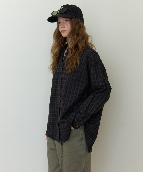 THEMITTEN(ザ・ミトン)の「グレン オーバーサイズ チェックシャツ(フォグブラック)(シャツ/ブラウス・レディース・その他・FREE)」の1枚目の写真