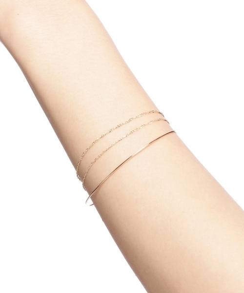 COCOSHNIK（ココシュニック）の「K102連チェーン クリッポンバングル（ブレスレット・レディース・イエローゴールド・00）」の4枚目の写真