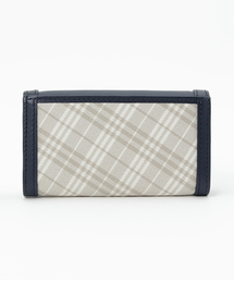 BLUE LABEL CRESTBRIDGE（ブルーレーベルクレストブリッジ）の