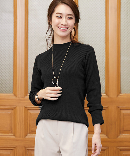 Pierrot（ピエロ）の「リブ編みニットハイネックトップス（ニット/セーター・レディース・カーキ/グレー系その他/ブラック/ブルー系その他/ネイビー/グリーン系その他/杢グレー/ベージュ/アイボリー/ブラウン系その他・L/M）」の3枚目の写真