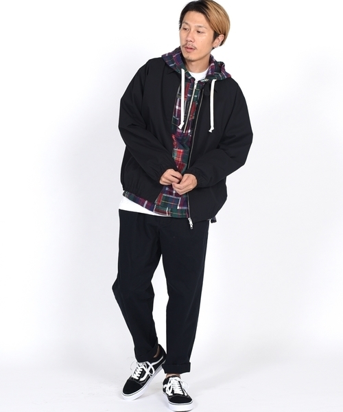 SHIPS BLUESTORE（シップスブルーストア）の「SHIPS BLUESTORE: コットン タックアンクルパンツ■（その他パンツ・メンズ・ブラック/ネイビー/ベージュ・MEDIUM/SMALL/LARGE/X-LARGE）」の5枚目の写真