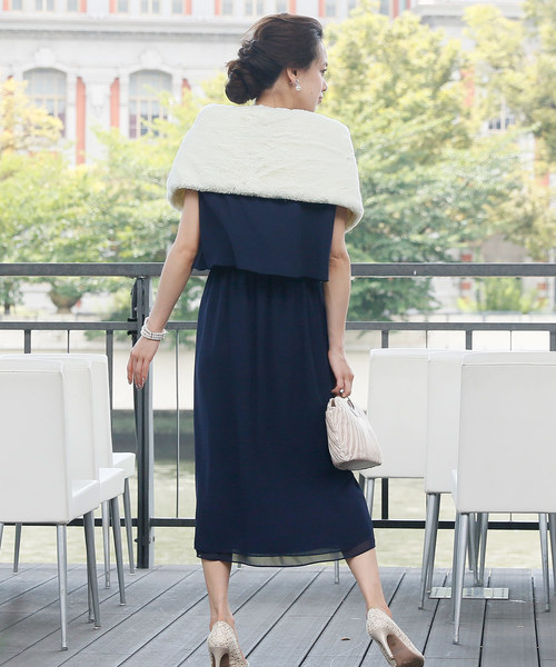 PourVous(プールヴー)の「ビジューホックファーショール 結婚式 フォーマル オケージョン 同窓会 (ストール/ショール・レディース・ブラック/ライトグレー/ベージュ/アイボリー・FREE)」の20枚目の写真