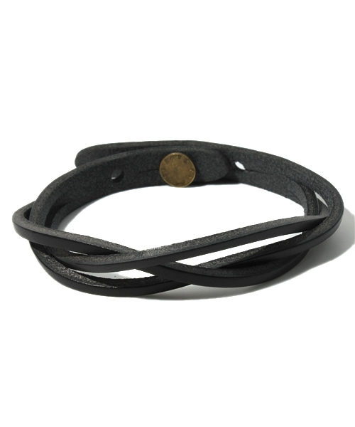 NANO universe（ナノユニバース）の「イタリーレザーツイストブレス（ブレスレット・メンズ・レッド/イエロー/パープル/グリーン/ブルー/ボルドー/ダークブルー/キャメル/チョコ/ブラック・FREE）」の2枚目の写真