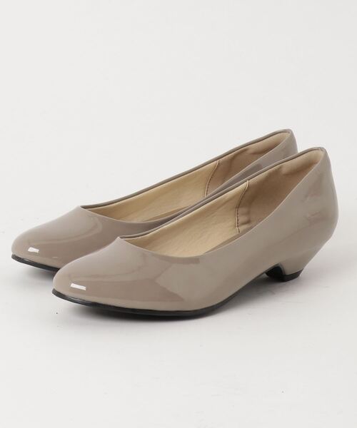 ALETTA（アレッタ）の「ALETTA-ｱﾚｯﾀ- 究極のプレーンパンプス -ローヒール-（パンプス・レディース・ブラック/ブラック系その他/ライトグレー/アッシュグレー/ベージュ/ベージュ系その他/ネイビー/ダークブラック/グレイッシュベージュ/ブルー系その他/ピンクベージュ/ライトピンク/マスタード/レッド/カーキ/アイボリー/グレー系その他/杢グレー/サーモンピンク/ライトベージュ/シルバー/ローズ/モカ/グレー/インディゴブルー/バーガンディー/ダークグリーン/ブラウン/ミックスグレー/ダークネイビー/ライトブラウン/シルバー系その他/その他/エメラルド/スモークピンク/ダークブラウン/ブラウン系その他/グレー系その他2/ブラック系/ナチュラル/トップグレー・21.5cm/22.0cm/22.5cm/23.0cm/23.5cm/24.0cm/24.5cm/25.0cm/25.5cm/26.0cm）」の12枚目の写真