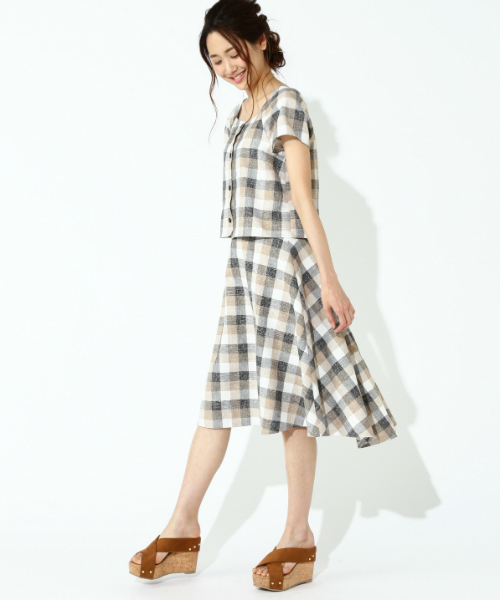 NATURAL BEAUTY BASIC（ナチュラルビューティーベーシック）の「【JJ 7月号掲載】チェックブラウス（シャツ/ブラウス・レディース・ブルー系その他/ベージュ系その他・MEDIUM/SMALL）」の6枚目の写真