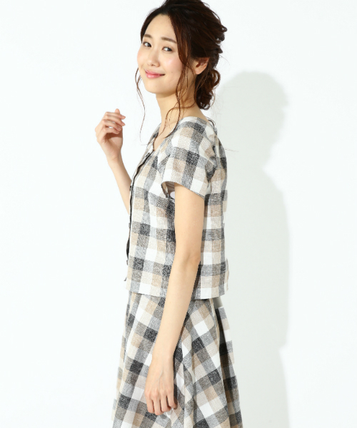 NATURAL BEAUTY BASIC（ナチュラルビューティーベーシック）の「【JJ 7月号掲載】チェックブラウス（シャツ/ブラウス・レディース・ブルー系その他/ベージュ系その他・MEDIUM/SMALL）」の9枚目の写真