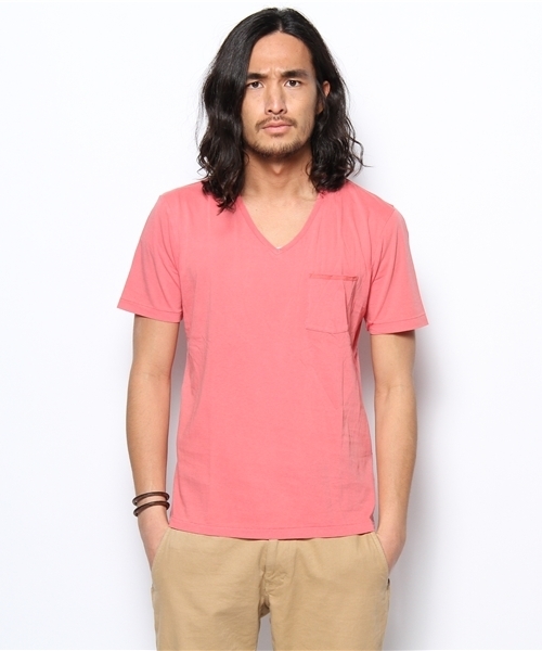 WEGO（ウィゴー）の「WEGO/ピグメントVネックポケットTee（S）（Tシャツ/カットソー・メンズ・オフホワイト/スミクロ/ブルー/イエロー/レッド・MEDIUM/LARGE）」の5枚目の写真