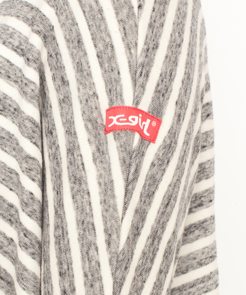 X-girl（エックスガール）の「BORDER LIGHT-SWEAT TOP（スウェット・レディース・ブラック/レッド/ブルー・1/2）」の5枚目の写真