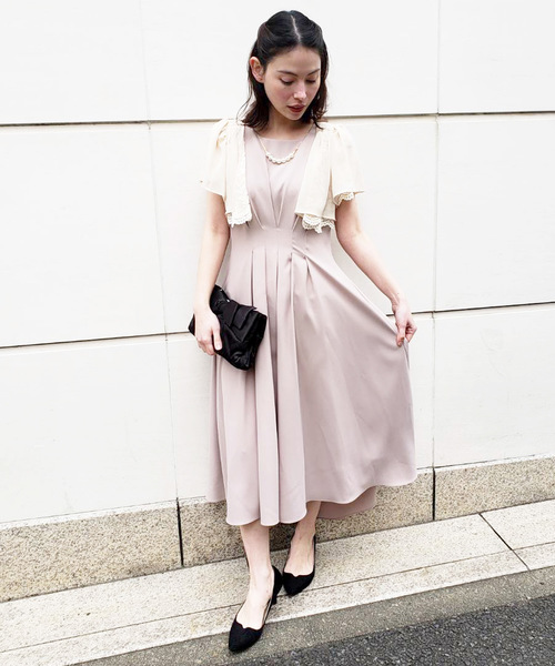 PICCIN(ピッチン)の「ネックレス付きダーツワンピース(ドレス・レディース・ライトブルー/グレイッシュベージュ/ターコイズブルー・MEDIUM)」の9枚目の写真