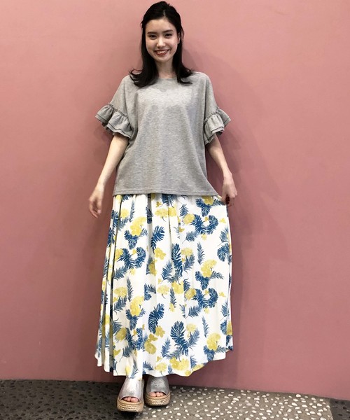 PICCIN（ピッチン）の「リゾートフラワーロングフレアスカート（スカート・レディース・ブラック/オフホワイト・MEDIUM/LARGE）」の16枚目の写真