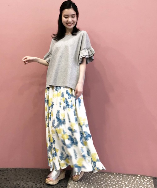 PICCIN（ピッチン）の「リゾートフラワーロングフレアスカート（スカート・レディース・ブラック/オフホワイト・MEDIUM/LARGE）」の17枚目の写真