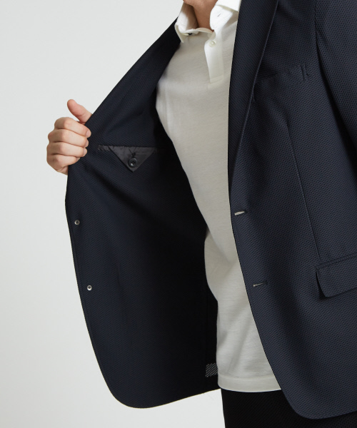 DESIGNWORKS（デザインワークス）の「【セットアップ対応】メッシュストレッチ パッカブル ジャケット（テーラードジャケット・メンズ・ブラック/ネイビー・44/46/50/48）」の17枚目の写真