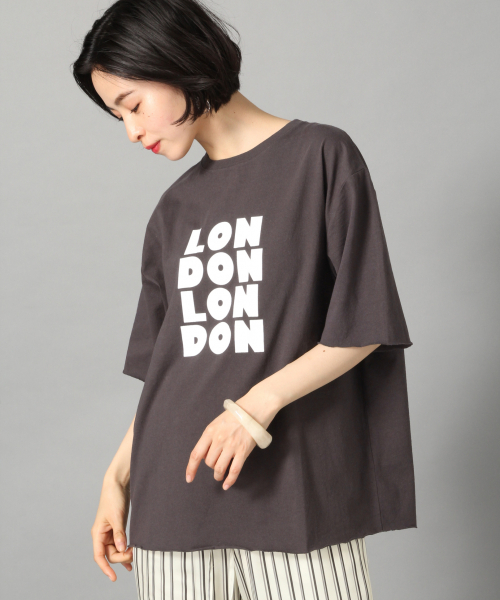 LOWRYS FARM(ローリーズファーム)の「CITYロゴTEE 839983(Tシャツ/カットソー・レディース・ホワイト系その他/ホワイト系その他2/チャコールグレー・FREE)」の16枚目の写真