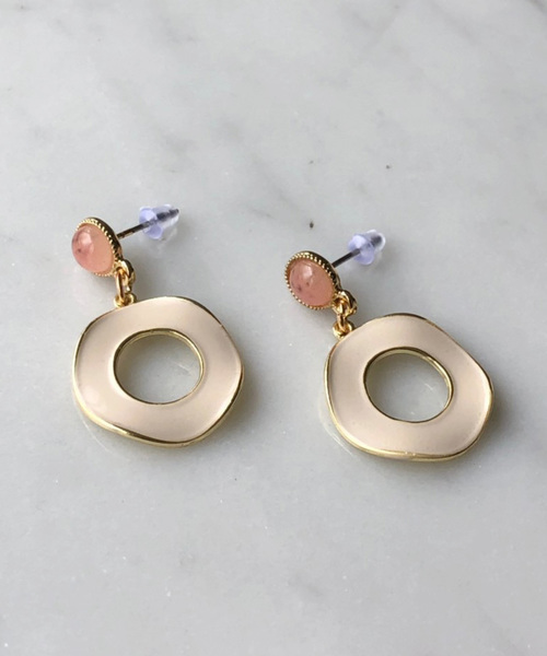 dictionary（ディクショナリー）の「【dictionary / ディクショナリー】 デザイン アンティーク ピアス（ピアス（両耳用）・レディース・ブラック/ライトホワイト/ベージュ/ネイビー/ブラウン/イエロー/オレンジ/グリーン/ライトグリーン/ライトブラウン/クリアブラック/クリアブルー/ワインレッド/クリアイエロー/ブラック系その他/ライトピンク/ダークネイビー・FREE）」の15枚目の写真