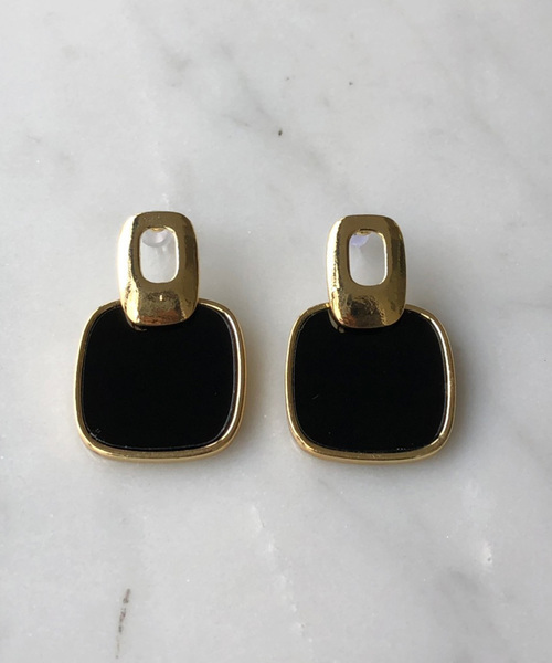 dictionary（ディクショナリー）の「【dictionary / ディクショナリー】 デザイン アンティーク ピアス（ピアス（両耳用）・レディース・ブラック/ライトホワイト/ベージュ/ネイビー/ブラウン/イエロー/オレンジ/グリーン/ライトグリーン/ライトブラウン/クリアブラック/クリアブルー/ワインレッド/クリアイエロー/ブラック系その他/ライトピンク/ダークネイビー・FREE）」の3枚目の写真