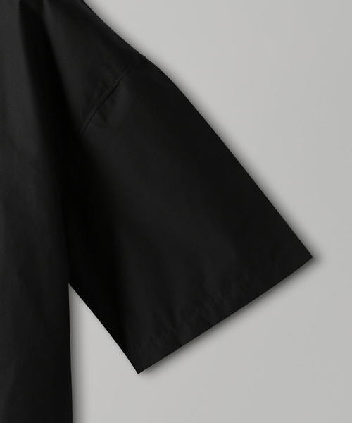 EN ROUTE（アンルート）の「＜EN ROUTE（アンルート）＞コットンエステル タイプライター ノーカラー プルオーバー（シャツ/ブラウス・メンズ・ホワイト/ブラック・3/1/2）」の5枚目の写真