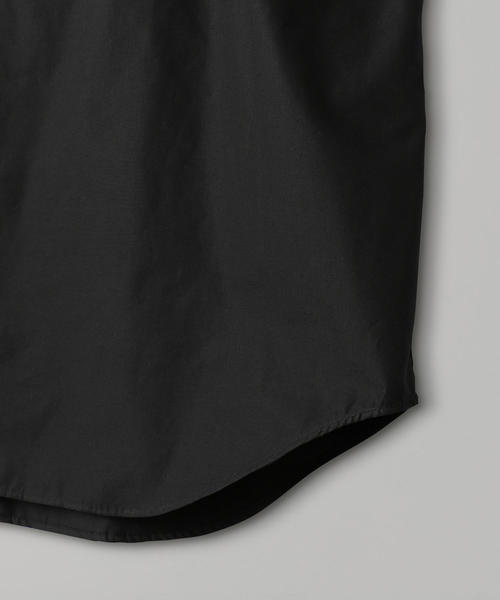 EN ROUTE（アンルート）の「＜EN ROUTE（アンルート）＞コットンエステル タイプライター ノーカラー プルオーバー（シャツ/ブラウス・メンズ・ホワイト/ブラック・3/1/2）」の6枚目の写真