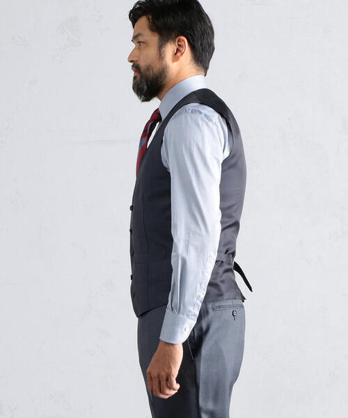 TOMORROWLAND (トゥモローランド)の「ウールシルク 5Bベスト SHANG NANO SPHERE Ermenegildo Zegna(ベスト・メンズ・ブラック/ネイビー/ダークブルー・44/46/48/50/42)」の5枚目の写真