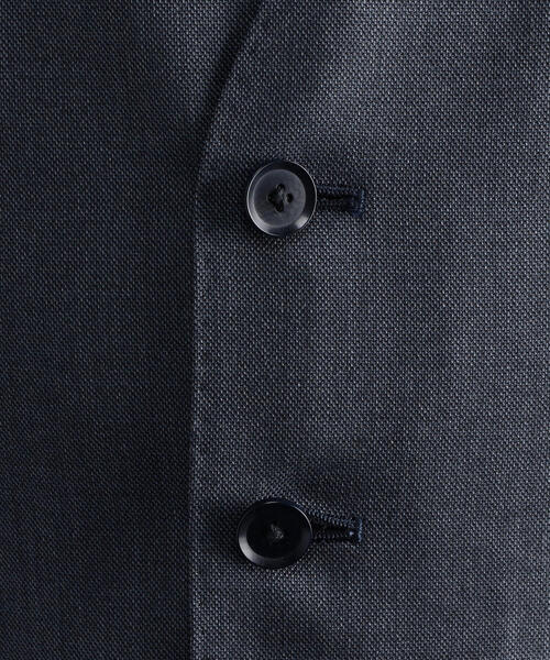 TOMORROWLAND (トゥモローランド)の「ウールシルク 5Bベスト SHANG NANO SPHERE Ermenegildo Zegna(ベスト・メンズ・ブラック/ネイビー/ダークブルー・44/46/48/50/42)」の7枚目の写真