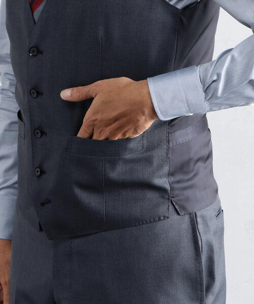 TOMORROWLAND (トゥモローランド)の「ウールシルク 5Bベスト SHANG NANO SPHERE Ermenegildo Zegna(ベスト・メンズ・ブラック/ネイビー/ダークブルー・44/46/48/50/42)」の13枚目の写真