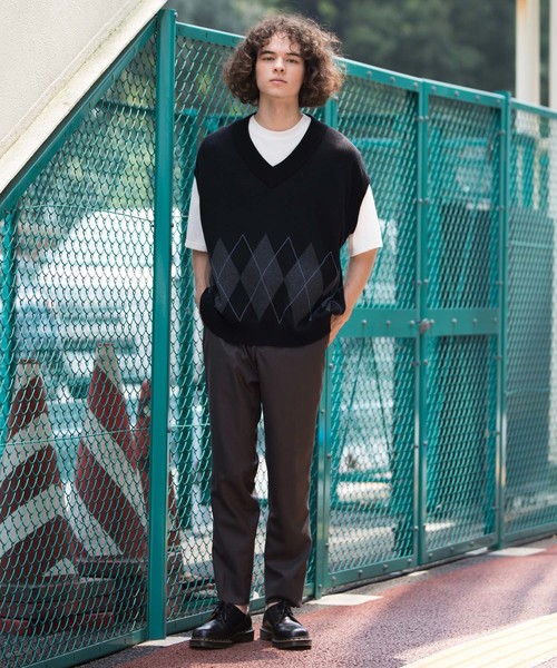 JUNRED（ジュンレッド）の「アーガイルVネックベスト（ベスト・メンズ・ブラック/ダークブラウン・FREE）」の7枚目の写真