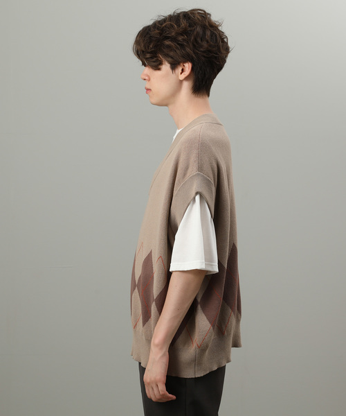 JUNRED（ジュンレッド）の「アーガイルVネックベスト（ベスト・メンズ・ブラック/ダークブラウン・FREE）」の9枚目の写真