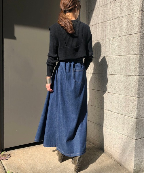 &g'aime（アンジェム）の「【&g'aime】ビスチェレイヤードトップス（ニット/セーター・レディース・ブラック/ベージュ/モカ・FREE）」の9枚目の写真