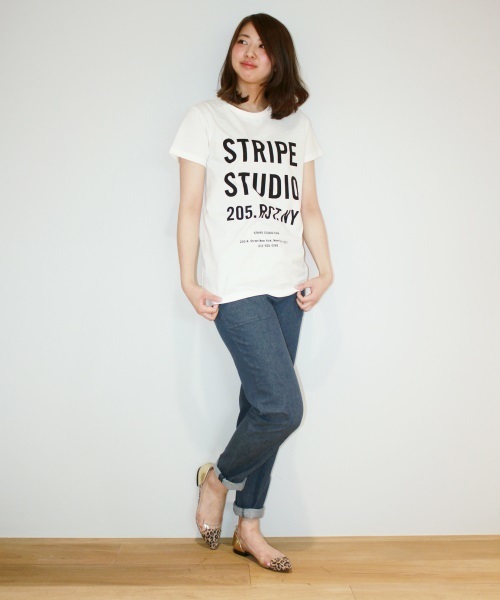 MAISON DE REEFUR(メゾンドリーファー)の「STRIPE STUDIO Tシャツ(Tシャツ/カットソー・レディース・ホワイト/ブラック・38)」の18枚目の写真