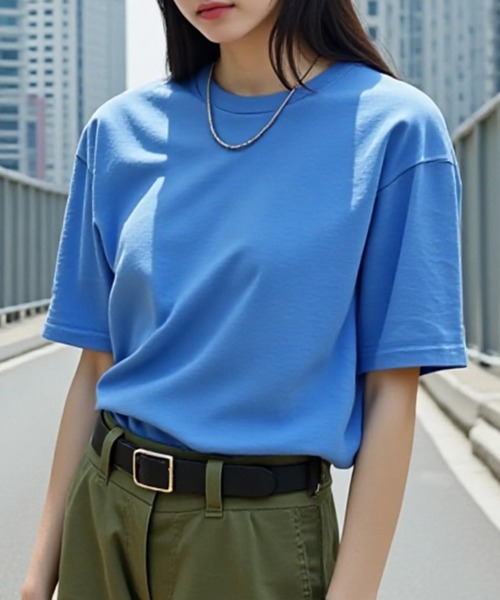 GILDAN(ギルダン)の「雑誌『MORE』にて佐藤栞里さん着用!【GILDAN】6.0 oz USA規格 ウルトラコットン ビッグシルエットTシャツ 半袖無地T GL2000 MURS(Tシャツ/カットソー・メンズ・ホワイト/ベージュ/グレー/ブラック/ネイビー/パープル/ライトパープル/ミント/イエロー/アッシュ/セージグリーン/ライトイエロー/ライトブルー/オリーブ/ライトピンク/ダークブラウン/ライトグリーン/グリーン/レッド/ピンク/ナチュラル/ゴールド/オレンジ/ダークベージュ/インディゴブルー/ロイヤルブルー・S/M/L/XL)」の17枚目の写真
