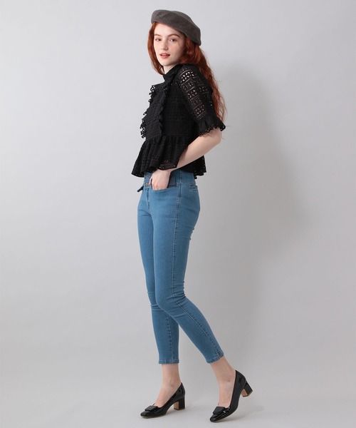 ME COUTURE（ミークチュール）の「ハイウエストスキニーパンツ（デニムパンツ・レディース・インディゴブルー/ブルー系その他・0/00/1）」の4枚目の写真