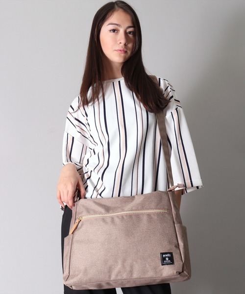 anello（アネロ）の「(LF)【anello】多収納 10ポケット ショルダーバッグ（ショルダーバッグ・レディース・ブラック/ベージュ/グレー/ダークブルー・FREE）」の18枚目の写真