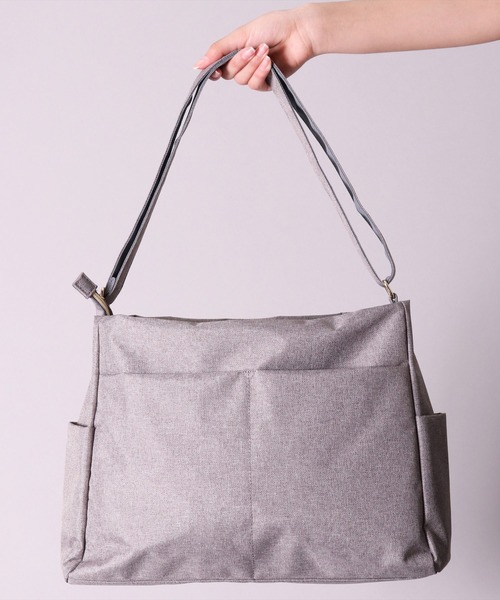 anello（アネロ）の「(LF)【anello】多収納 10ポケット ショルダーバッグ（ショルダーバッグ・レディース・ブラック/ベージュ/グレー/ダークブルー・FREE）」の9枚目の写真