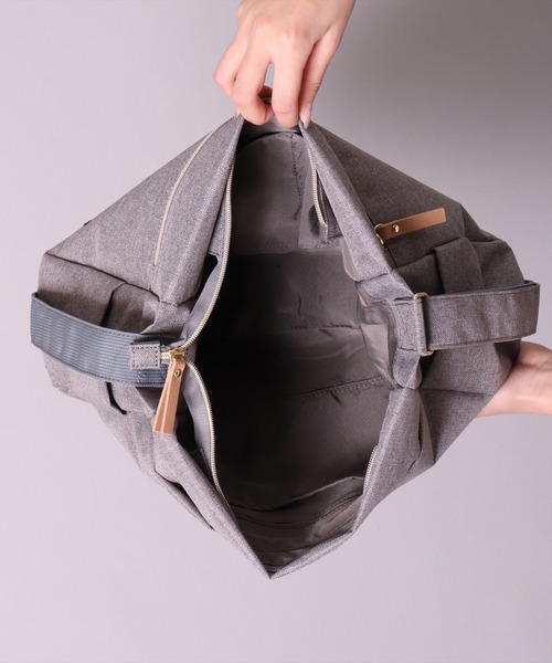 anello（アネロ）の「(LF)【anello】多収納 10ポケット ショルダーバッグ（ショルダーバッグ・レディース・ブラック/ベージュ/グレー/ダークブルー・FREE）」の7枚目の写真