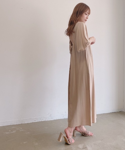 バックオープンリボンワンピース ワンピース Vannie Vannie セール ワンピース U ヴァニーユー のファッション