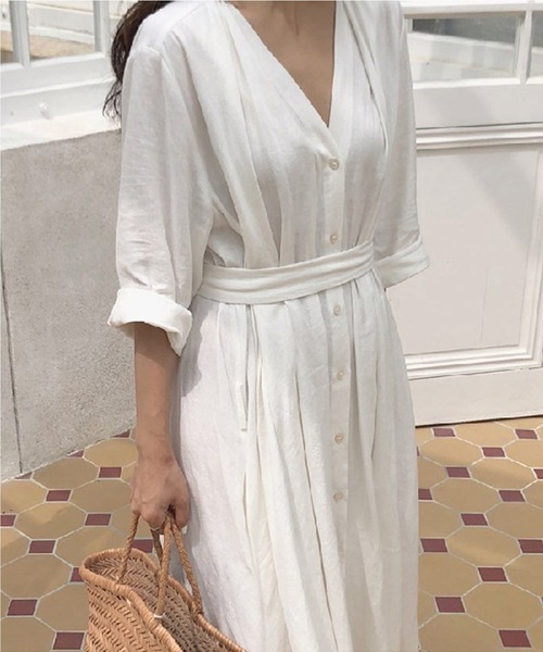 aimoha（アイモハ）の「長袖 ウエストマーク ワンピース（ワンピース・レディース・ホワイト/ブラック・FREE/MEDIUM/SMALL/X-LARGE/LARGE）」の5枚目の写真