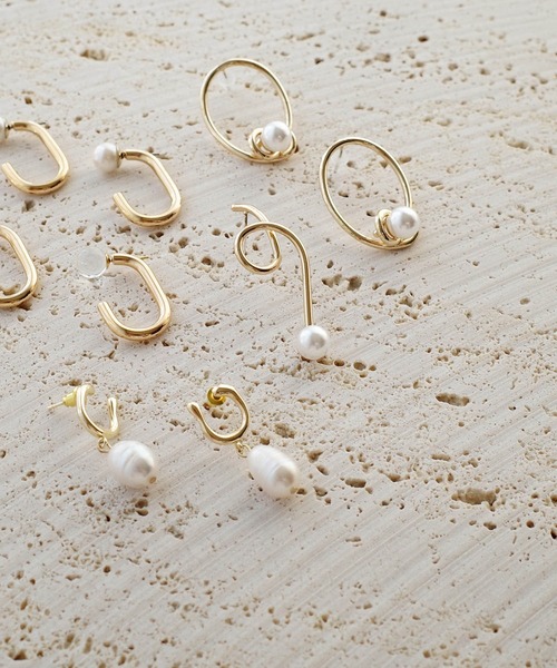 dix（ディス）の「Pearl Ellipse ピアス（ピアス（両耳用）・レディース・ホワイト・FREE）」の5枚目の写真