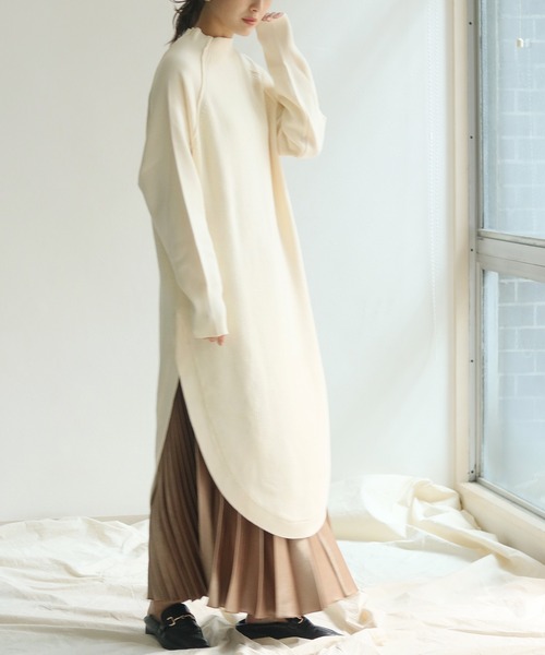 HER CLOSET(ハークローゼット)の「【HER CLOSET】異ゲージラウンドニットワンピース(ニット/セーター・レディース・ライトグレー/ブラック/アイボリー・M)」の4枚目の写真