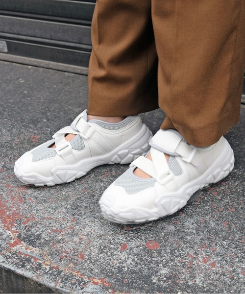 Marient（マリエント）の「Vintage Mesh Sneakers/メッシュスニーカー（スニーカー・レディース・グレー・23.5cm/24.5cm/23.0cm/24.0cm）」の22枚目の写真