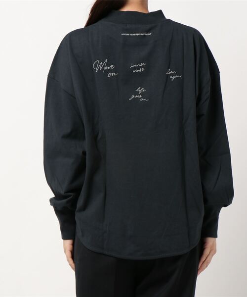 PUAL CE CIN(ピュアルセシン)の「フロッキープリントモックネックロングスリーブ(Tシャツ/カットソー・レディース・ブラウン/グレー/ピンク/スミクロ・FREE)」の7枚目の写真