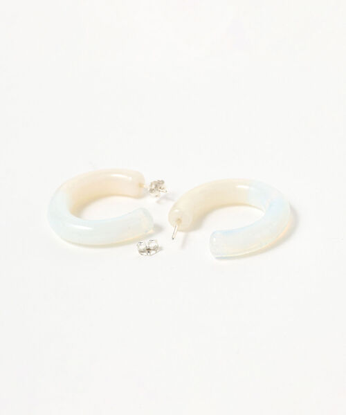 Ray BEAMS(レイビームス)の「KEANE / 2トーン フープ ピアス(ピアス(両耳用)・レディース・その他・ONE SIZE)」の3枚目の写真