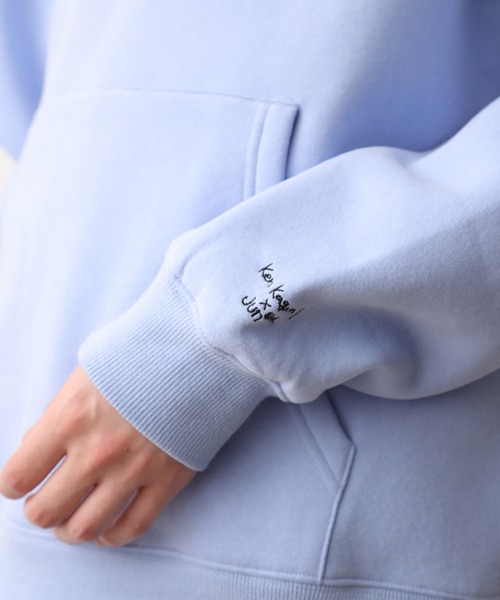 JUNRED（ジュンレッド）の「【Ken Kagami × JUNRed】コラボパーカー（パーカー・メンズ・ライトベージュ/ブルー系その他/ラベンダー・M/L）」の6枚目の写真