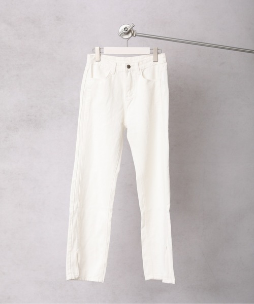 ap retro（アプレトロ）の「【apretro】スリットデニムパンツ〈セミフレア/ベルボトム〉（デニムパンツ・レディース・ブルー/サックスブルー/アイボリー/ブラック/インディゴブルー・MEDIUM/LARGE/SMALL）」の15枚目の写真