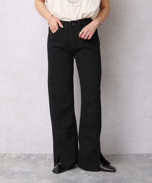 ap retro（アプレトロ）の「【apretro】スリットデニムパンツ〈セミフレア/ベルボトム〉（デニムパンツ・レディース・ブルー/サックスブルー/アイボリー/ブラック/インディゴブルー・MEDIUM/LARGE/SMALL）」の19枚目の写真