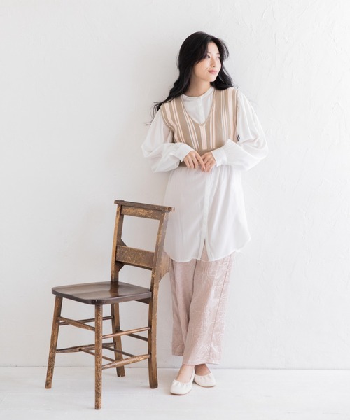 Mysa&Liina(ミーサリーナ)の「クロップド丈ストライプニットビスチェ(ベスト・レディース・ブラック/ベージュ/ブラウン・M)」の7枚目の写真