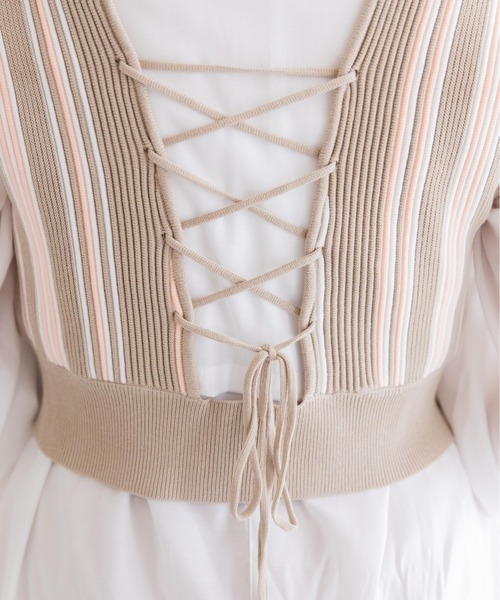 Mysa&Liina(ミーサリーナ)の「クロップド丈ストライプニットビスチェ(ベスト・レディース・ブラック/ベージュ/ブラウン・M)」の20枚目の写真