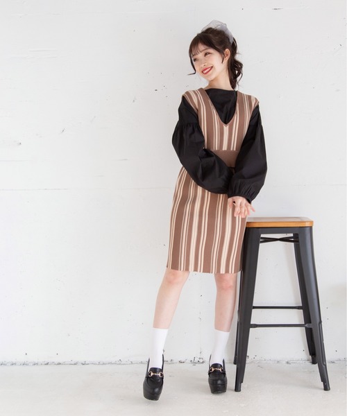Mysa&Liina(ミーサリーナ)の「クロップド丈ストライプニットビスチェ(ベスト・レディース・ブラック/ベージュ/ブラウン・M)」の6枚目の写真