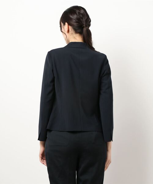 NEWYORKER(ニューヨーカー)の「【ウォッシャブル】ポリエステル 1釦テーラードジャケット(テーラードジャケット・レディース・ベージュ/ネイビー・7号/9号/11号/13号)」の12枚目の写真