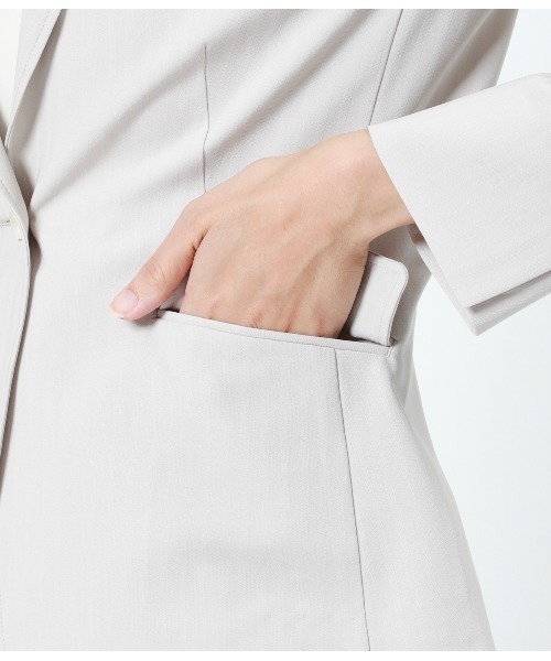 NEWYORKER(ニューヨーカー)の「【ウォッシャブル】ポリエステル 1釦テーラードジャケット(テーラードジャケット・レディース・ベージュ/ネイビー・7号/9号/11号/13号)」の9枚目の写真